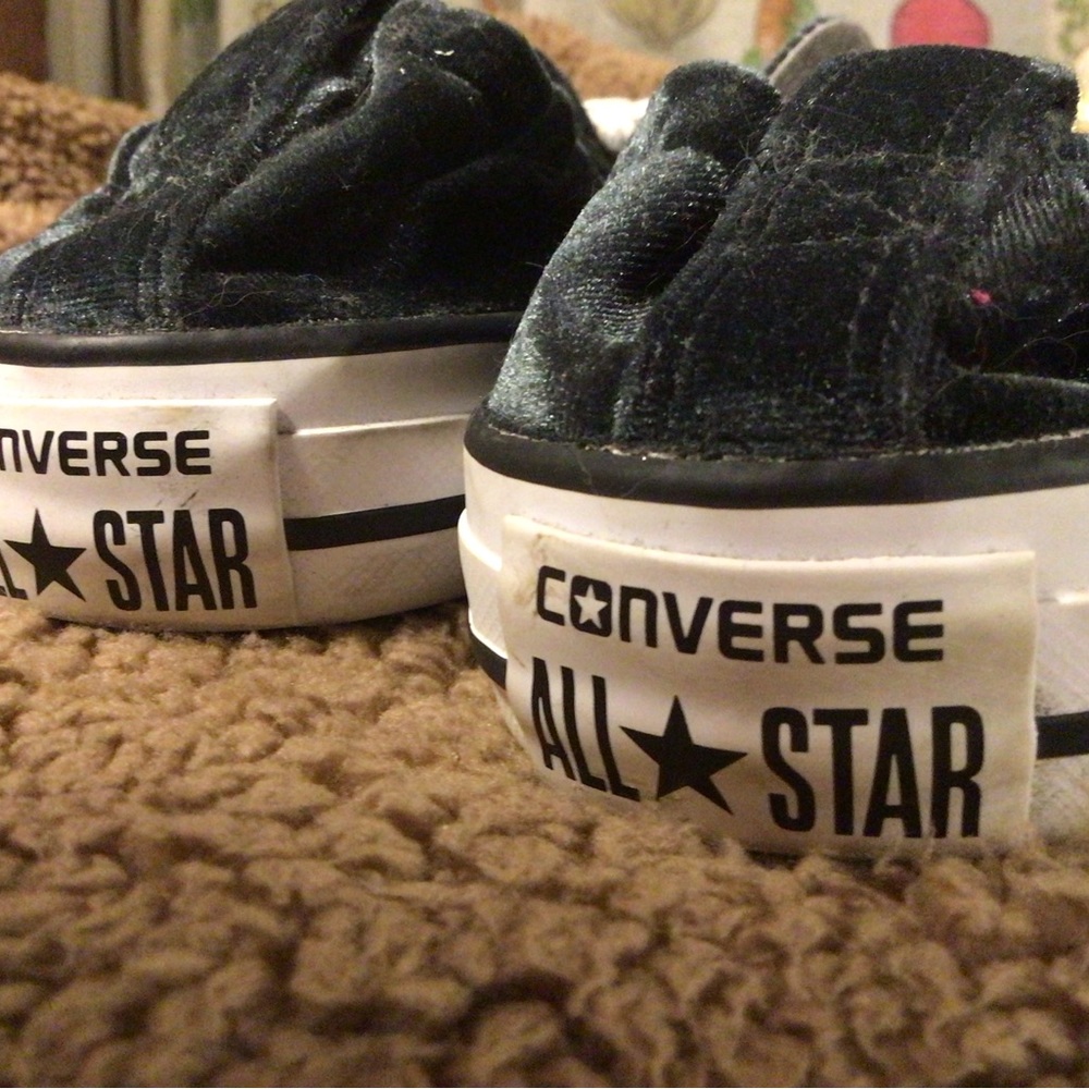Charcoal Grey Velvet Chuck Taylors Slip-on Low Tops  Womens size 9.5